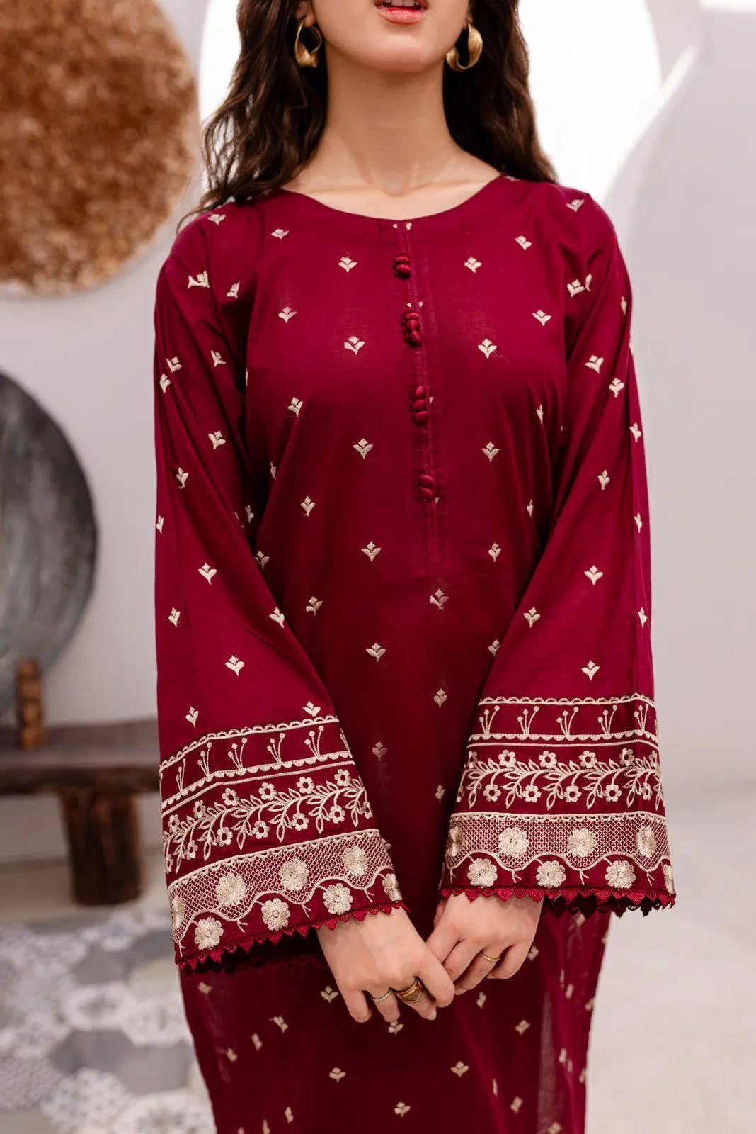 2 Pcs Women's Unstitched Embroidered Lawn Suit